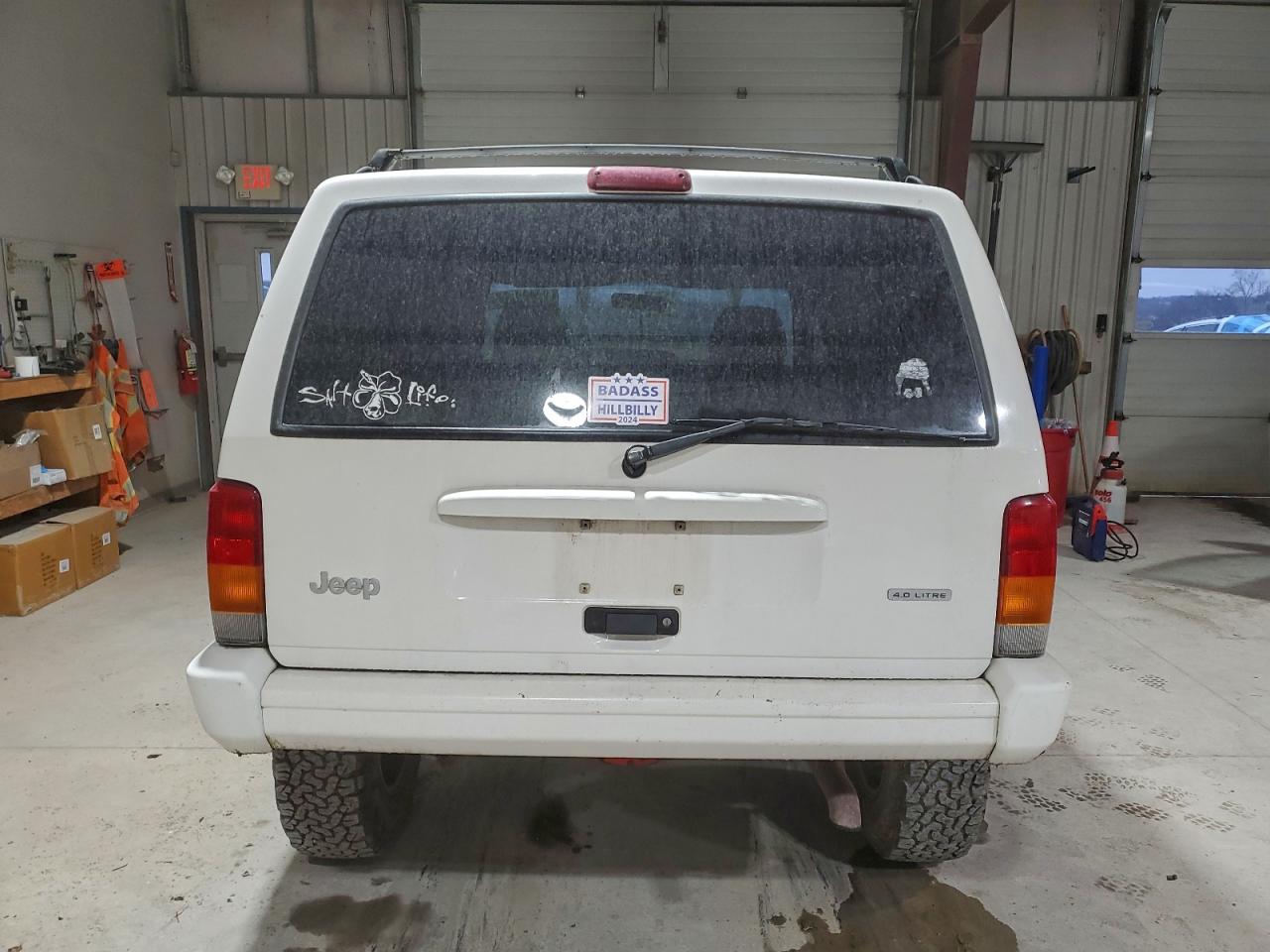 2000 JEEP CHEROKEE CLASSIC photo 6