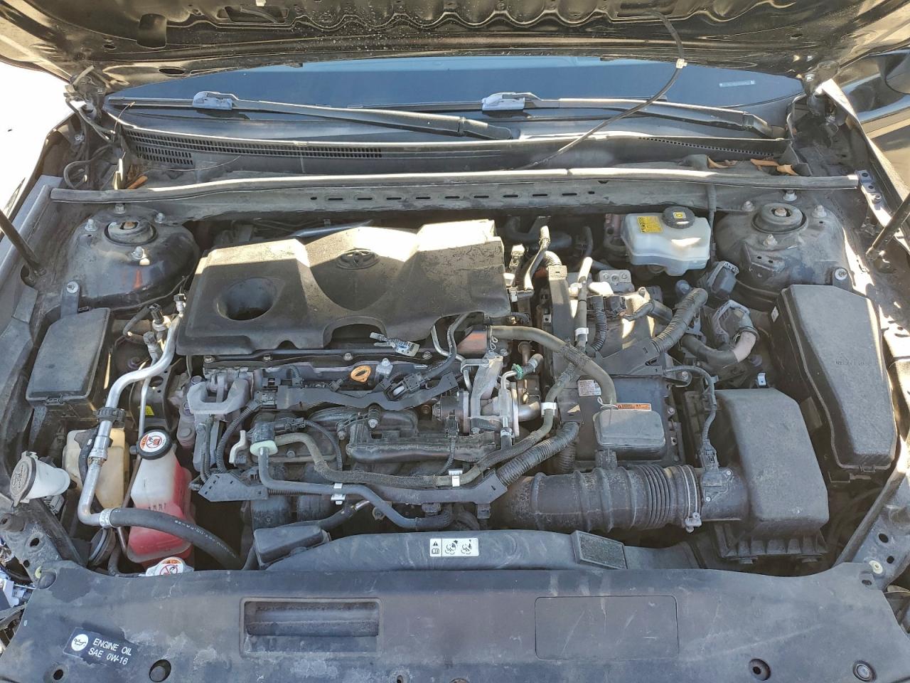 2018 TOYOTA CAMRY HYBRID photo 11