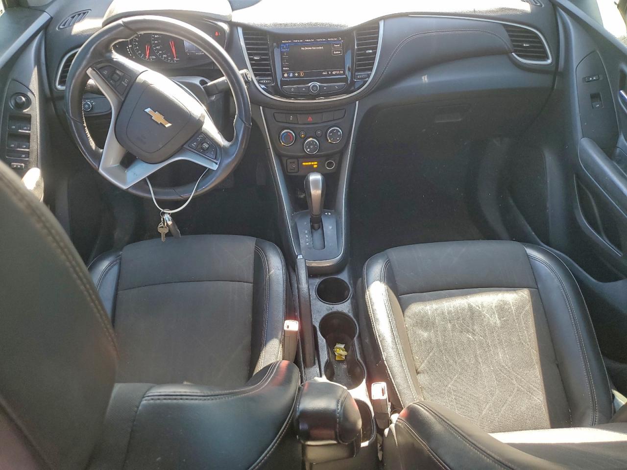 2021 CHEVROLET TRAX 1LT photo 8