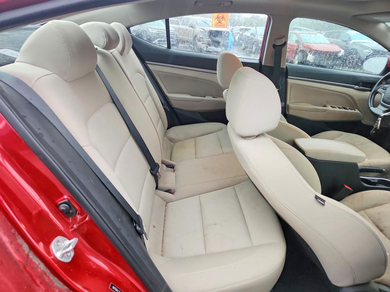 2017 HYUNDAI ELANTRA SE photo 10