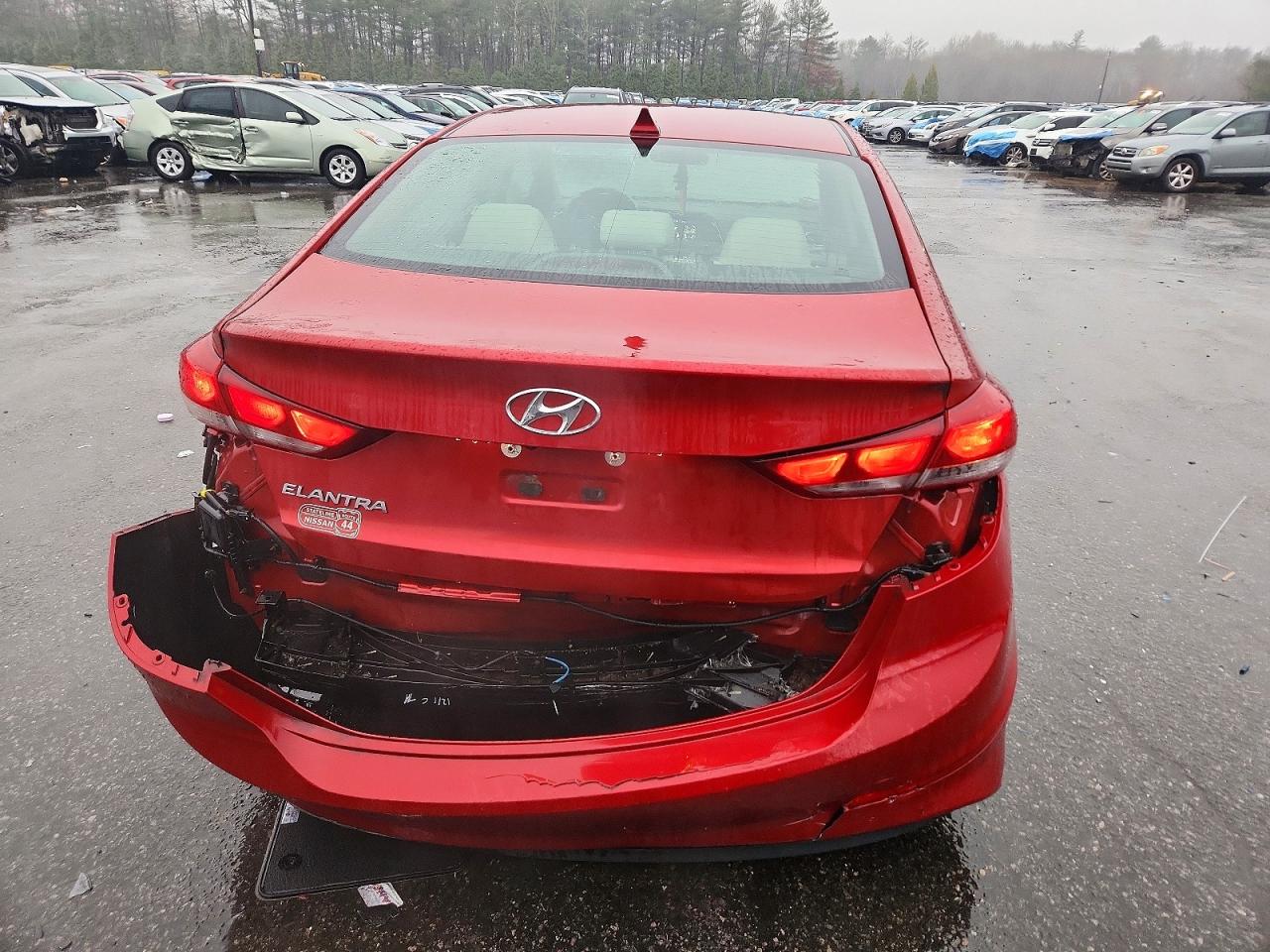 2017 HYUNDAI ELANTRA SE photo 6