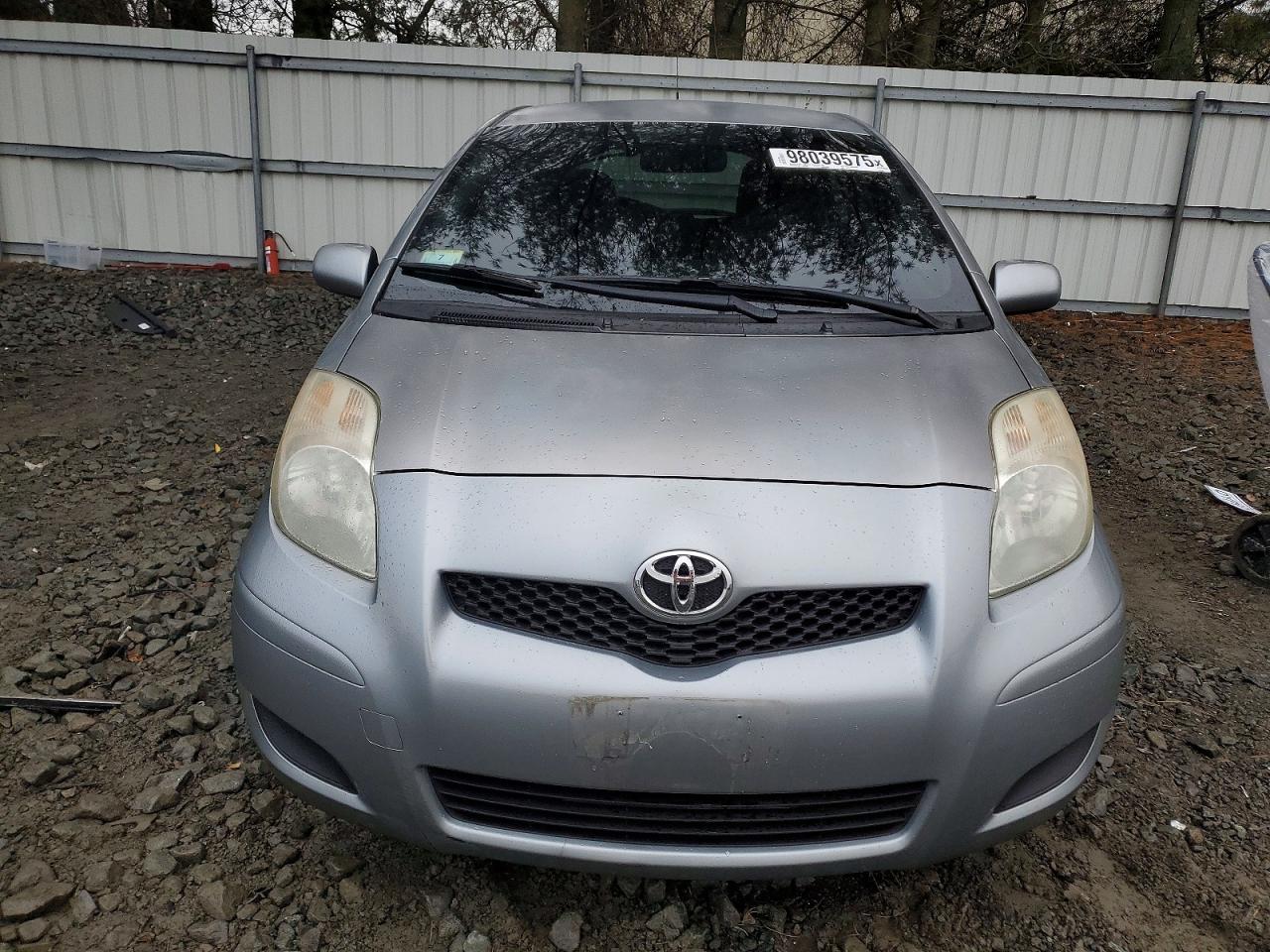 2010 TOYOTA YARIS photo 5