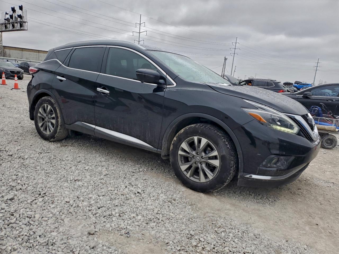 2018 NISSAN MURANO S photo 4