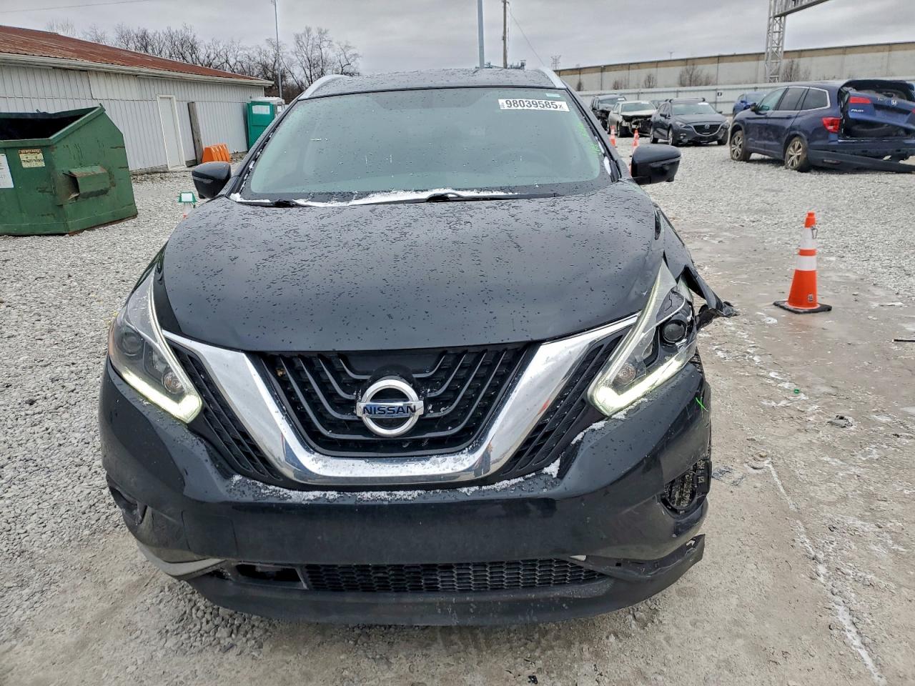 2018 NISSAN MURANO S photo 5