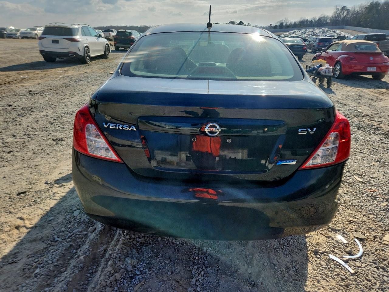 2012 NISSAN VERSA S photo 6