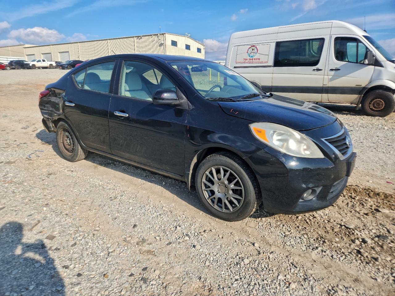 2012 NISSAN VERSA S photo 4