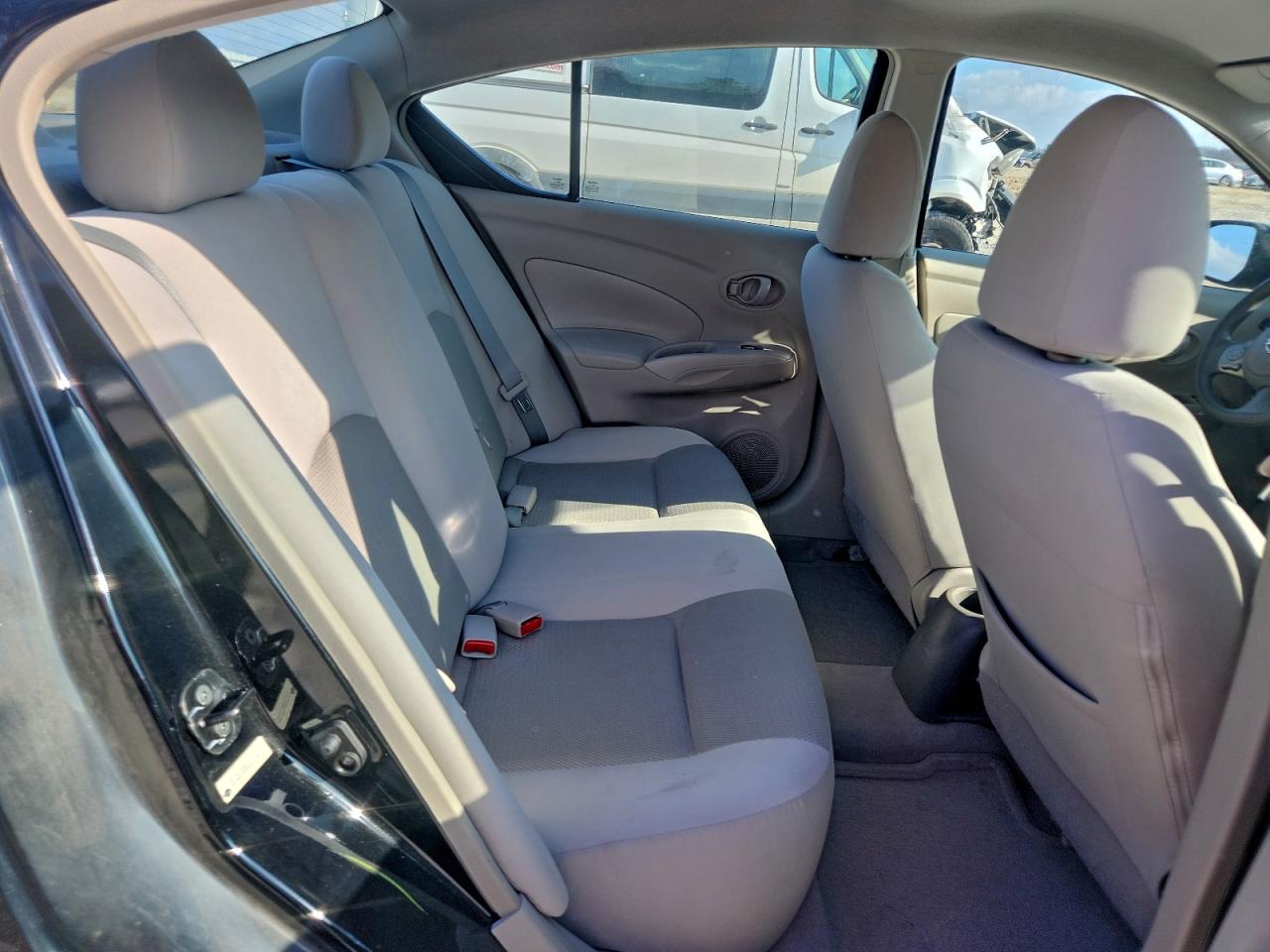2012 NISSAN VERSA S photo 10