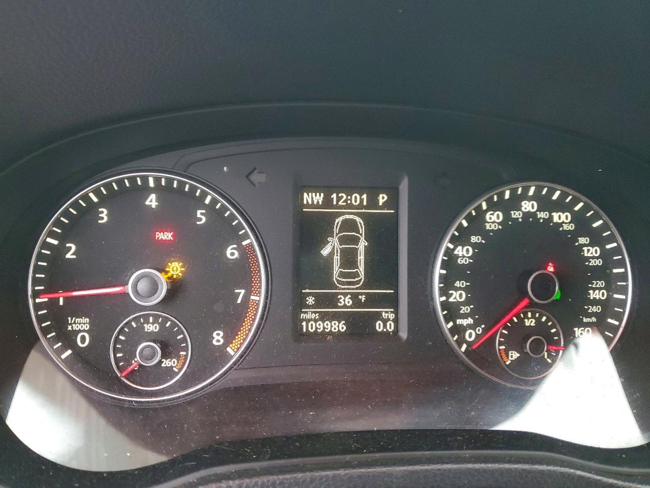 2012 VOLKSWAGEN PASSAT SE photo 9