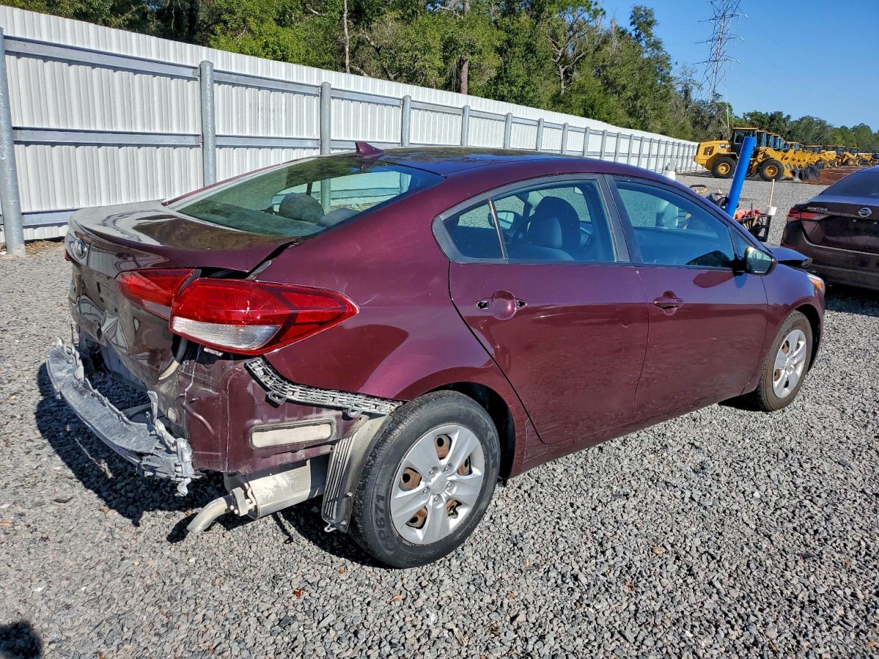 2017 KIA FORTE LX photo 3