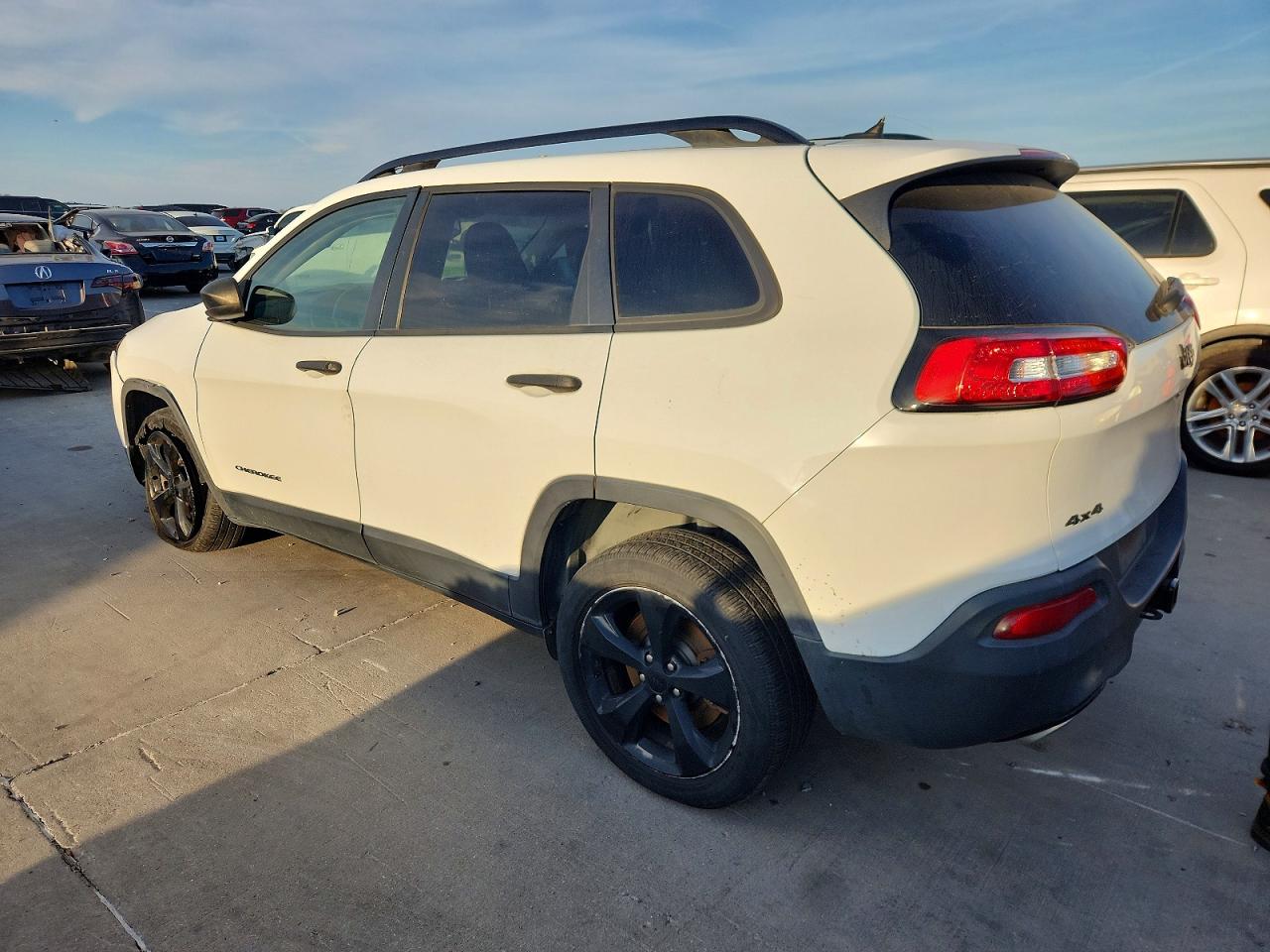 2017 JEEP CHEROKEE SPORT photo 2