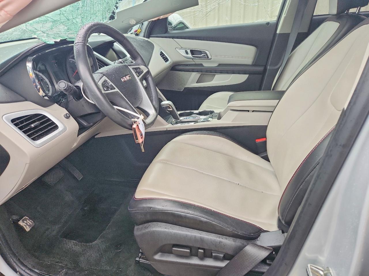 2013 GMC TERRAIN SLT photo 7