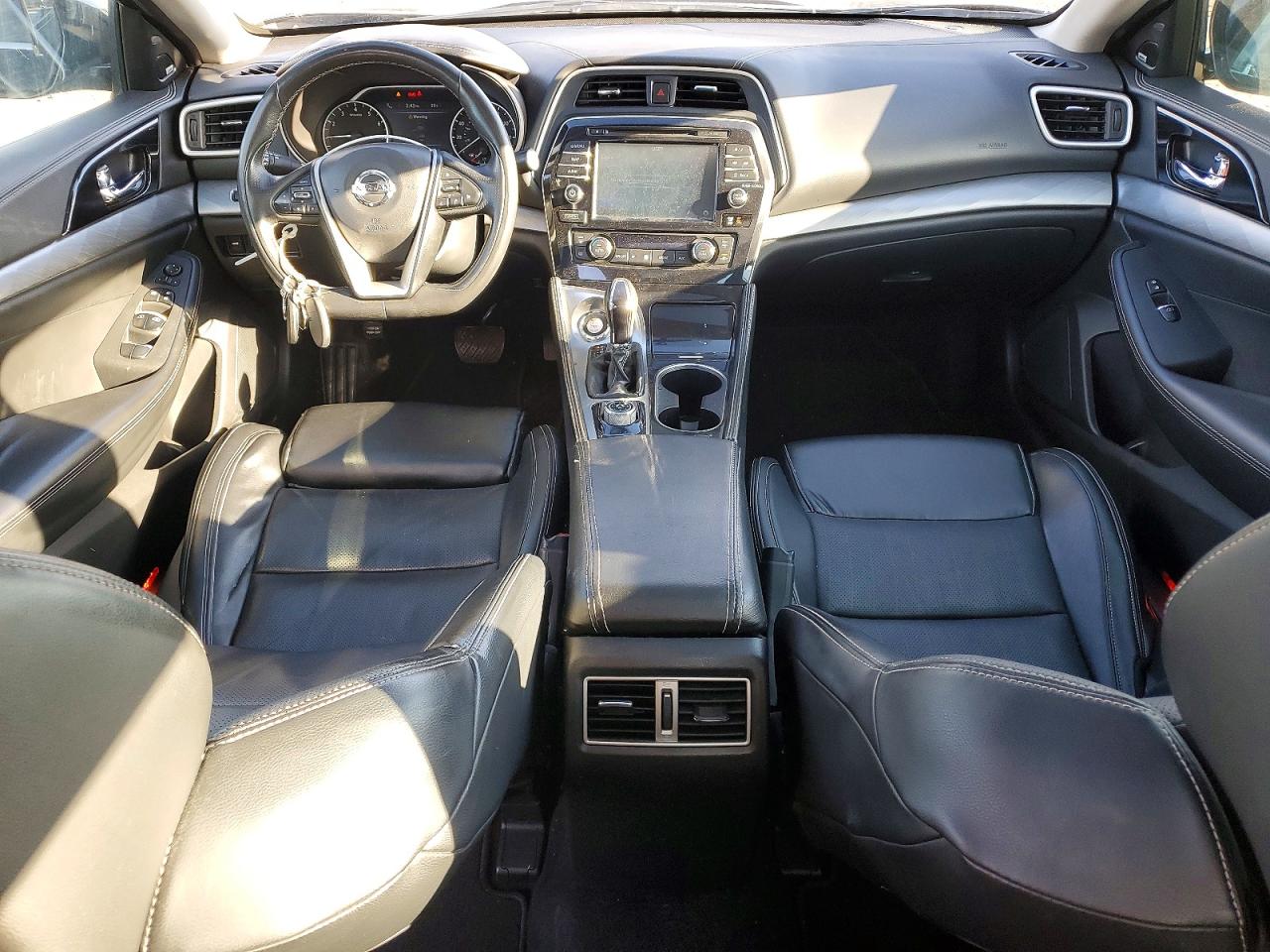 2017 NISSAN MAXIMA 3.5S photo 8