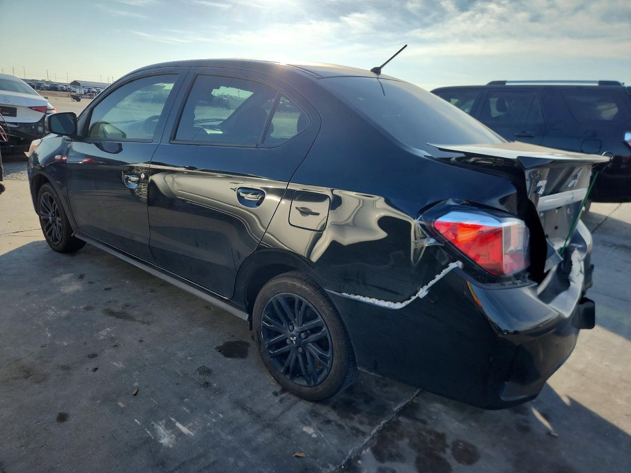 2023 MITSUBISHI MIRAGE G4 ES photo 2