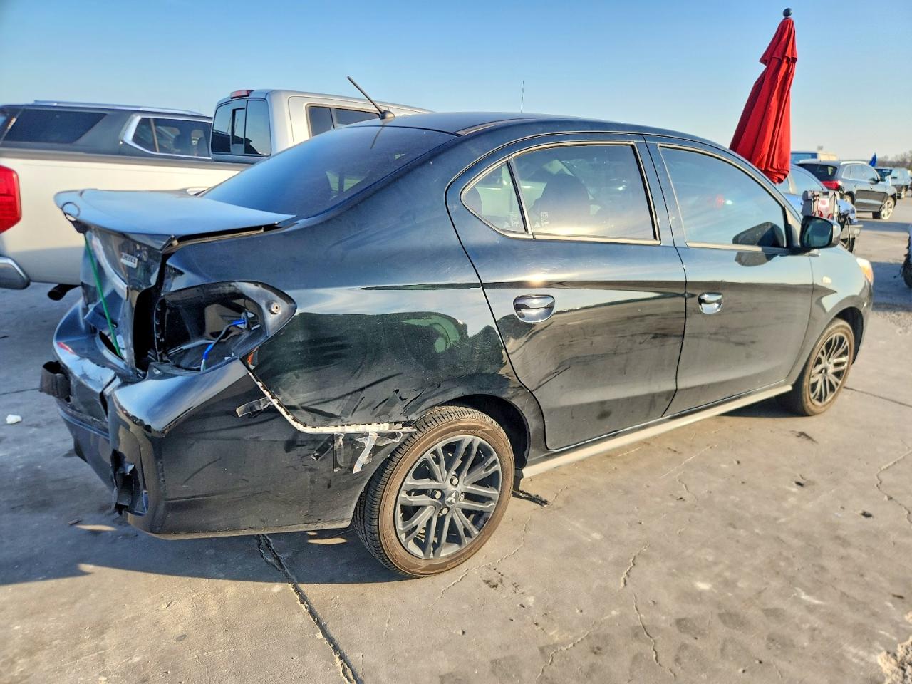 2023 MITSUBISHI MIRAGE G4 ES photo 3