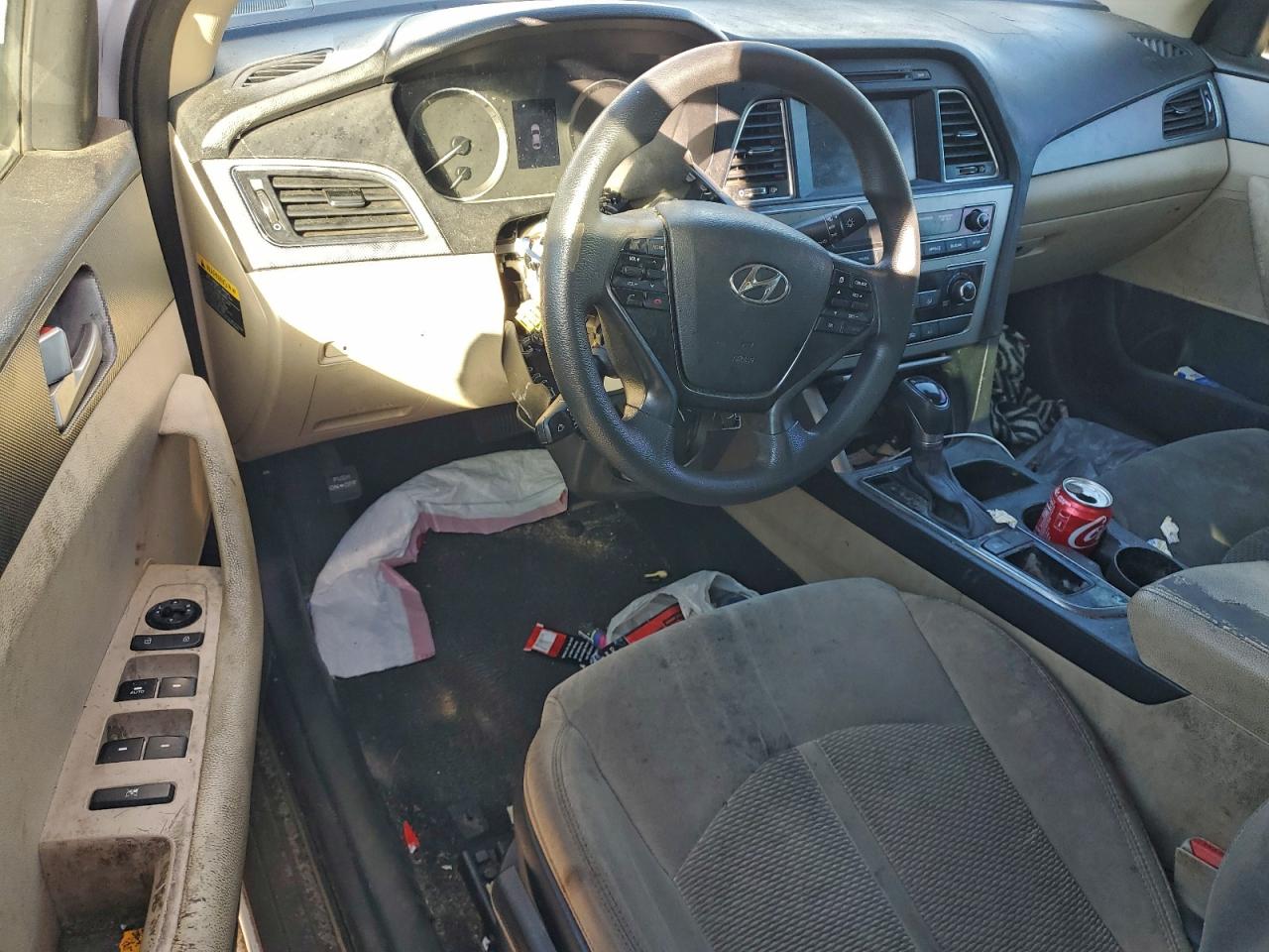 2016 HYUNDAI SONATA SE photo 8