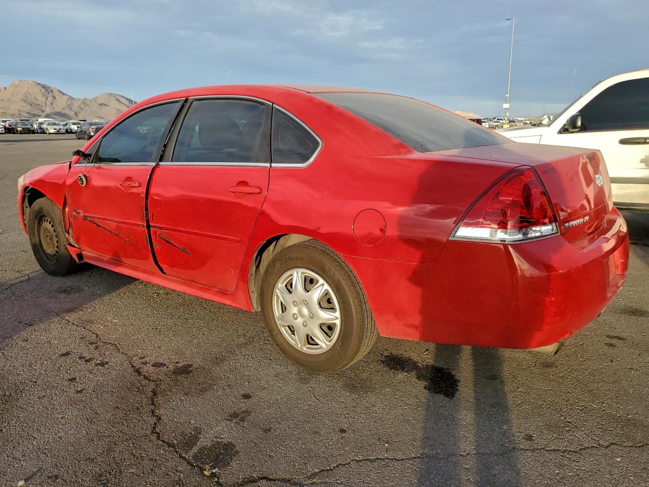 2013 CHEVROLET IMPALA LT photo 2