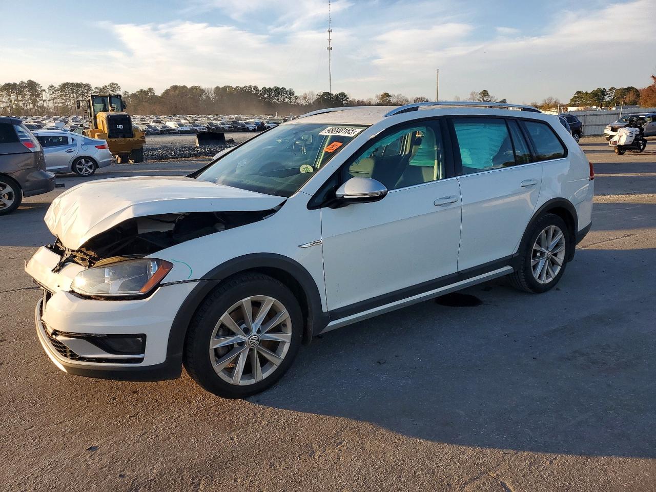 2017 VOLKSWAGEN GOLF ALLTRACK