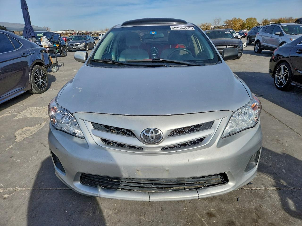 2011 TOYOTA COROLLA LE photo 5