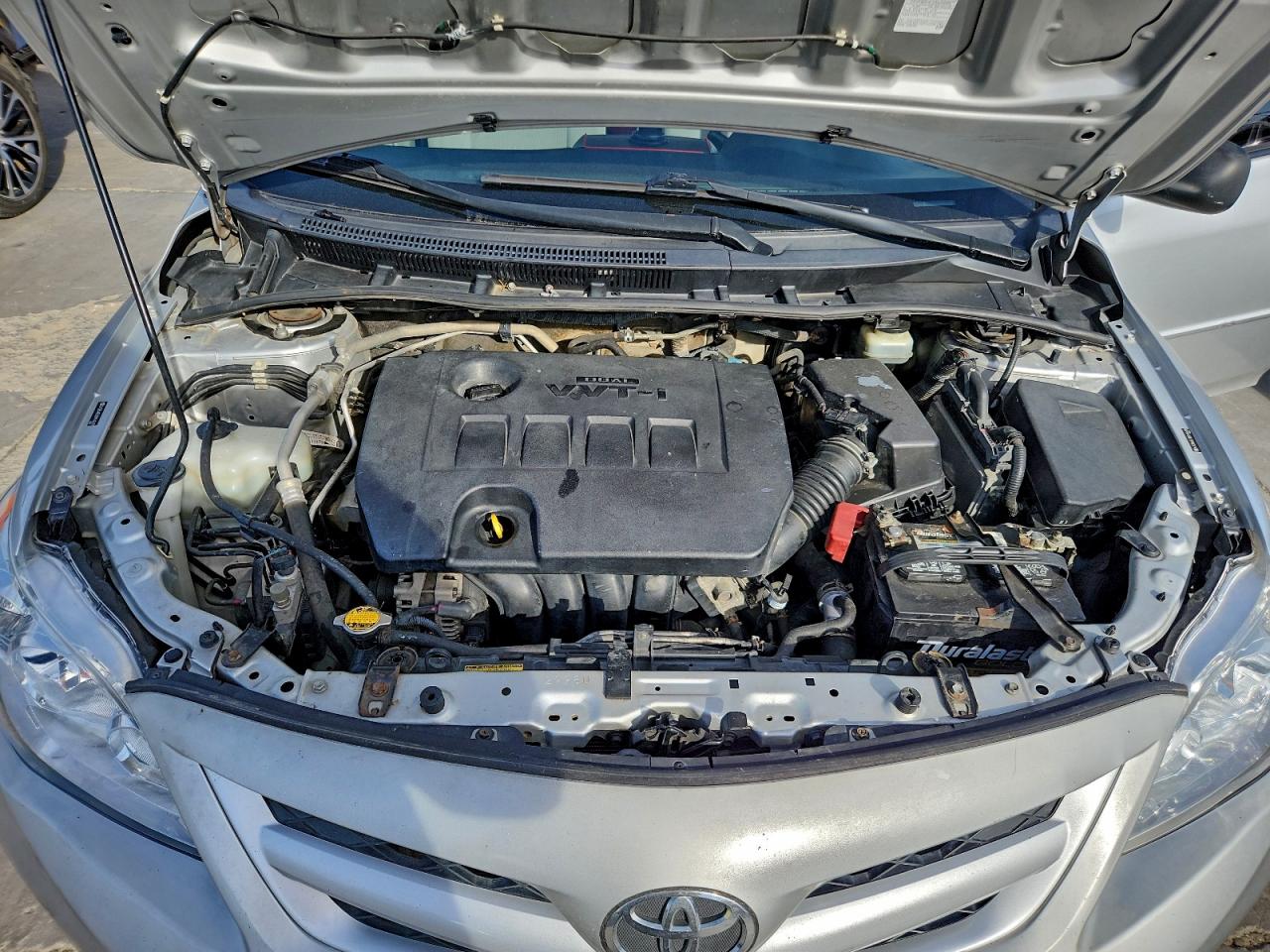 2011 TOYOTA COROLLA LE photo 11