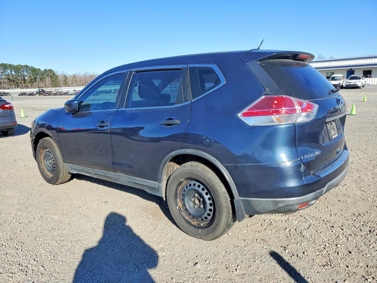 2016 NISSAN ROGUE S photo 3