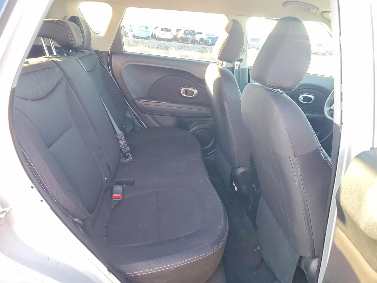 2016 KIA SOUL photo 19