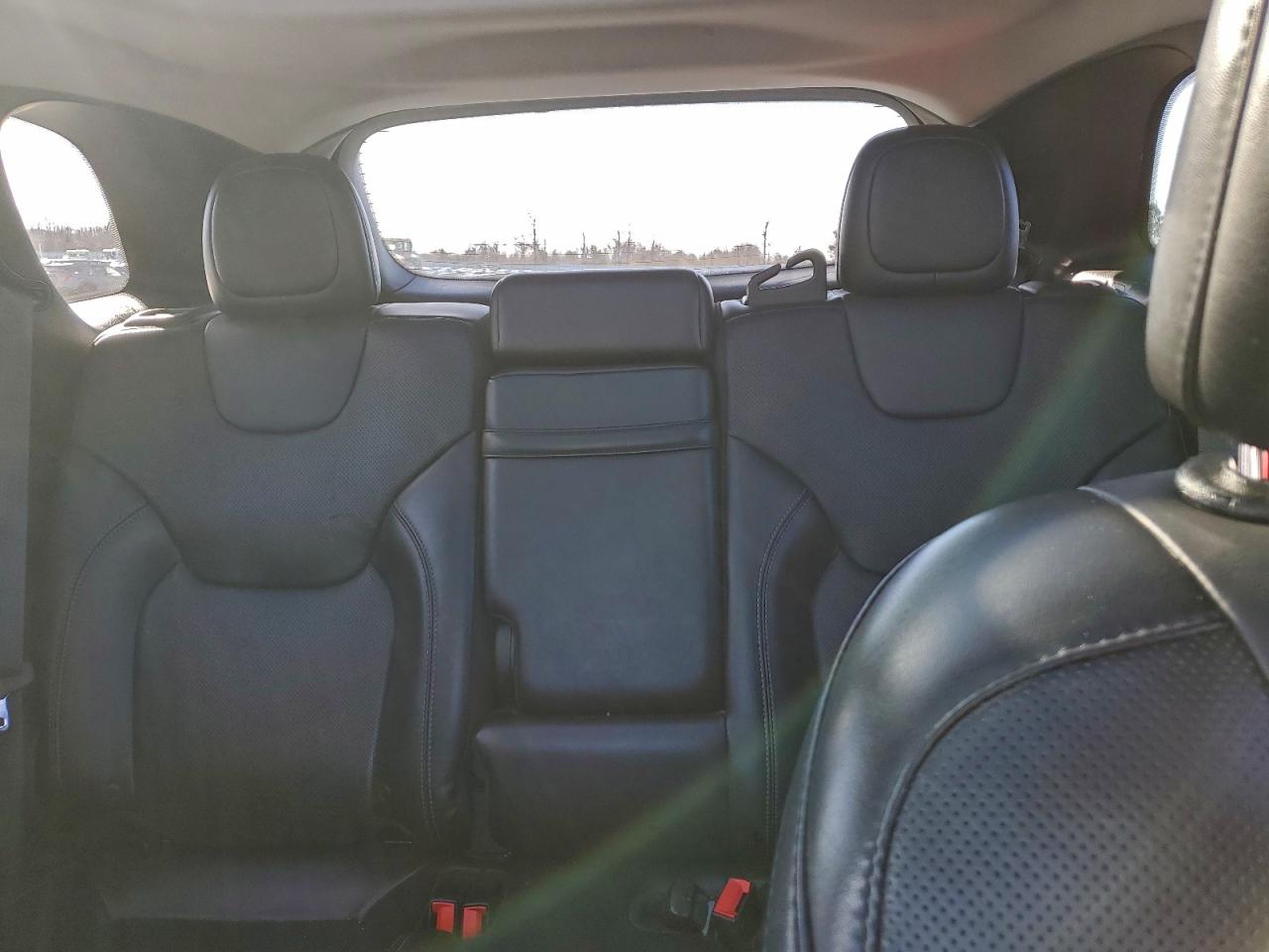 2019 JEEP CHEROKEE LIMITED photo 19