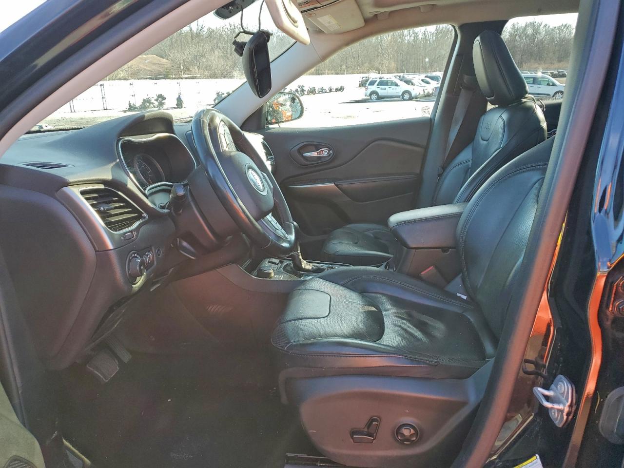 2019 JEEP CHEROKEE LIMITED photo 13