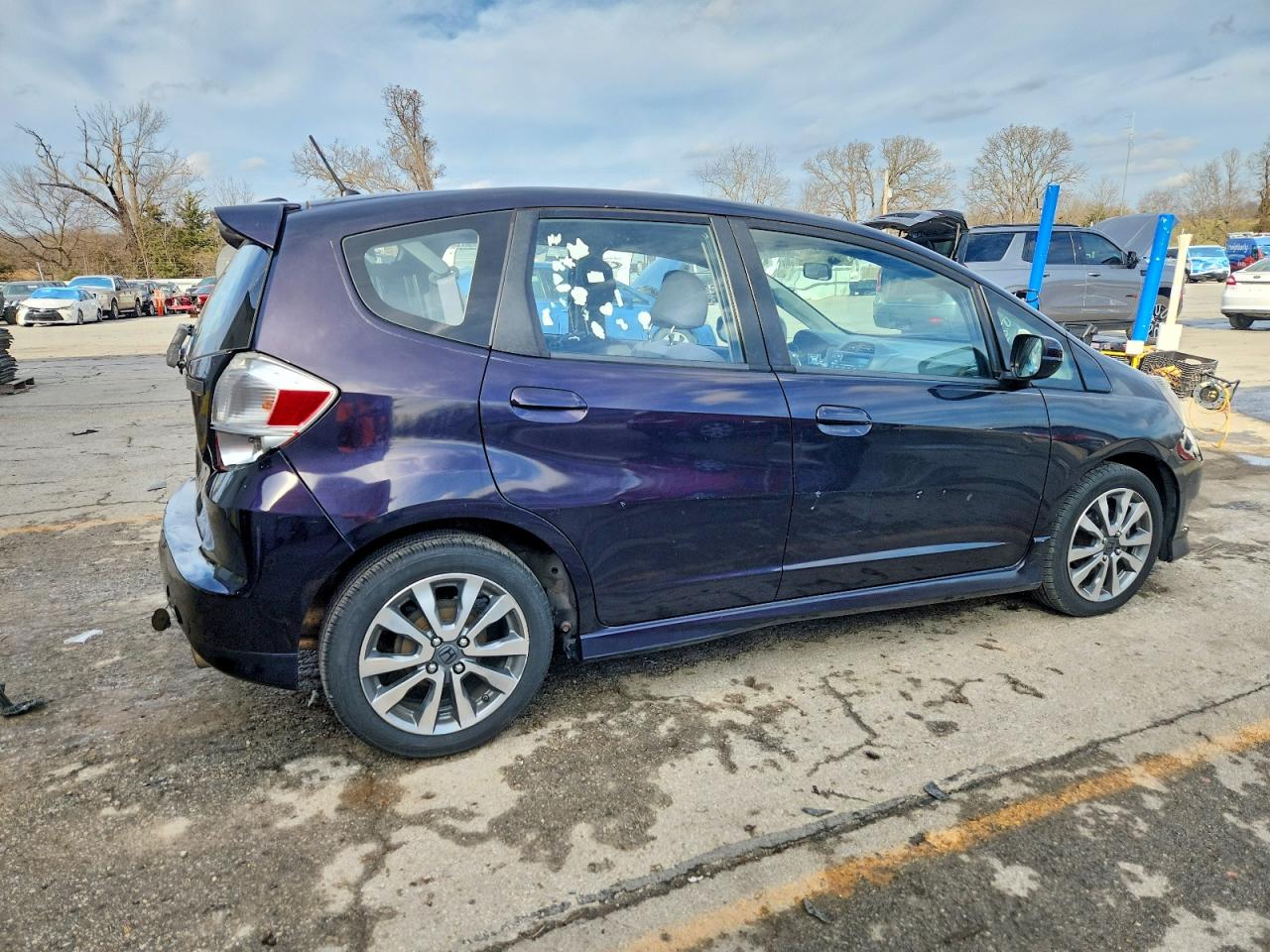 2013 HONDA FIT SPORT photo 3