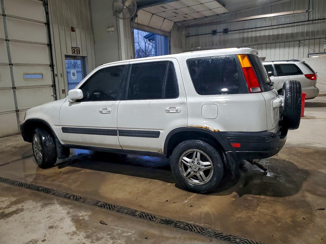 2001 HONDA CR-V EX photo 2