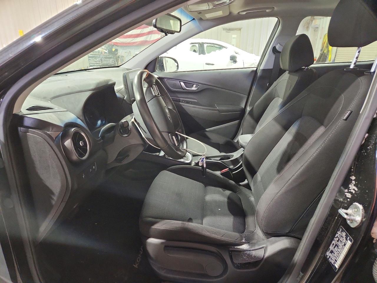 2022 HYUNDAI KONA SEL photo 7