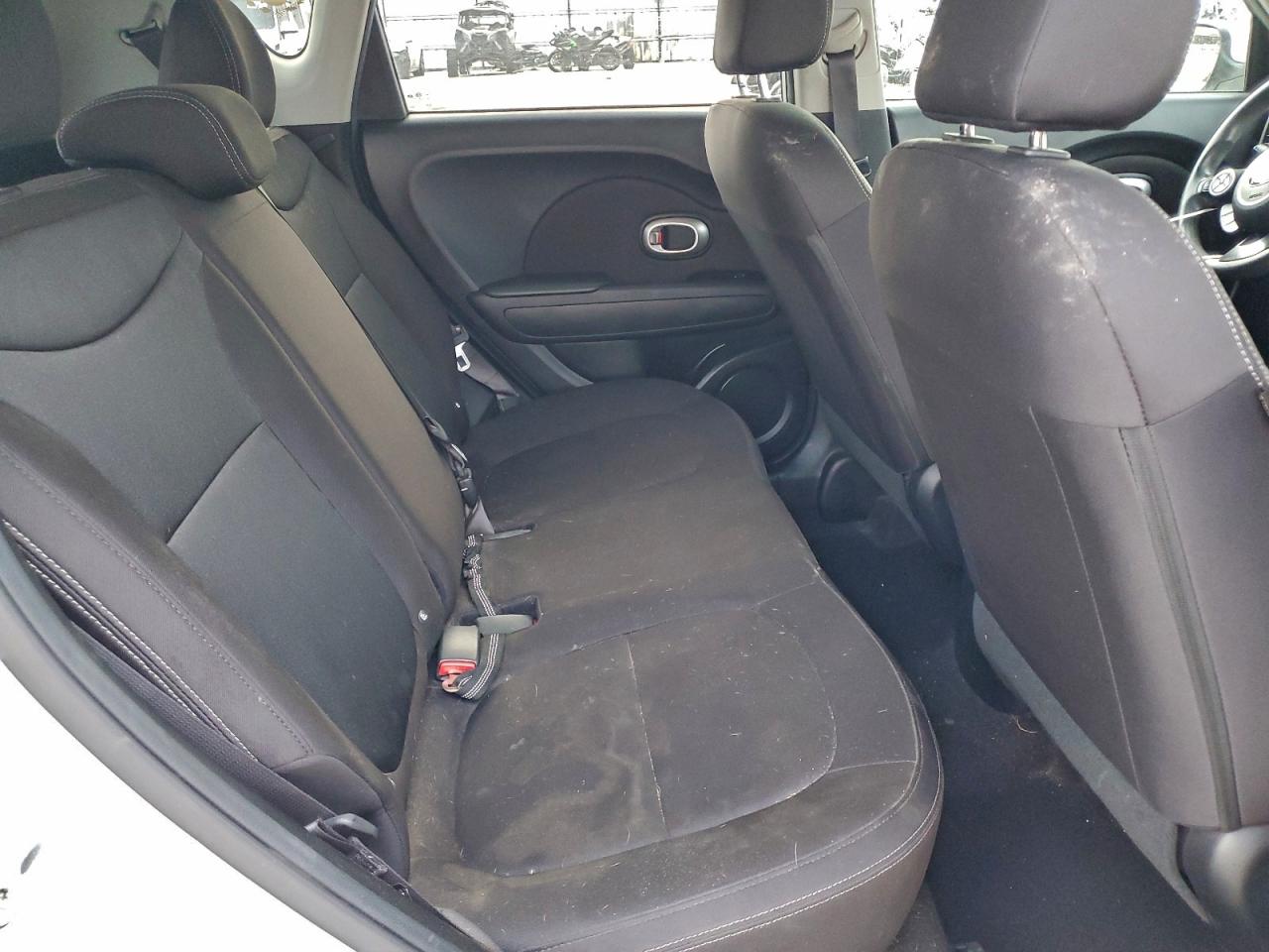 2016 KIA SOUL photo 11