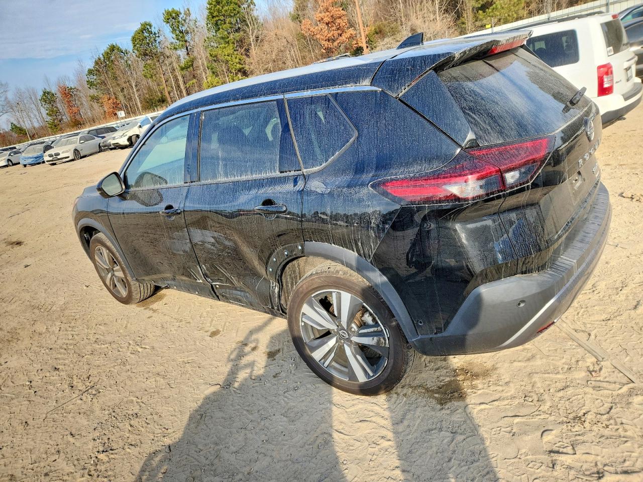 2023 NISSAN ROGUE SL photo 3