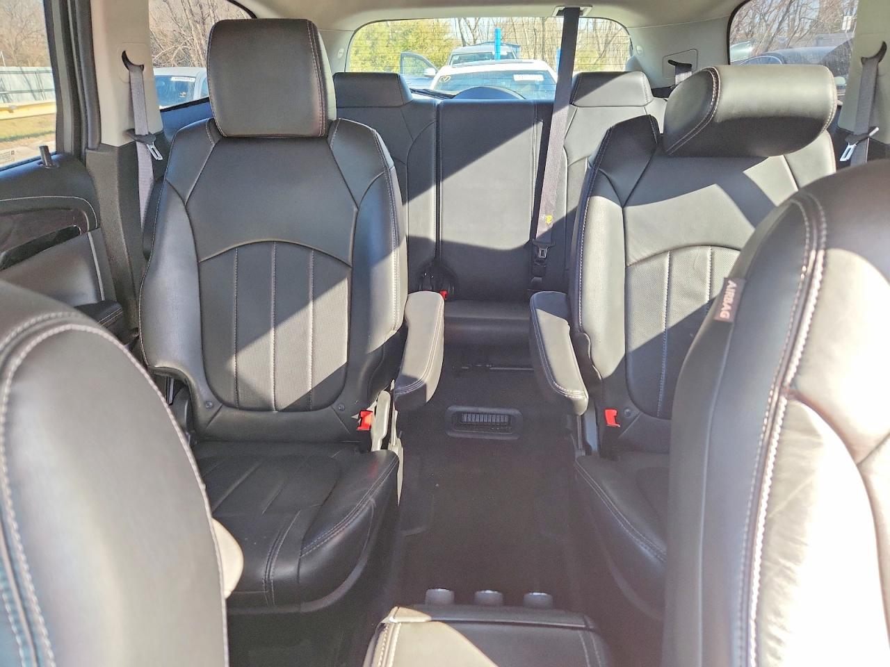 2015 BUICK ENCLAVE photo 10
