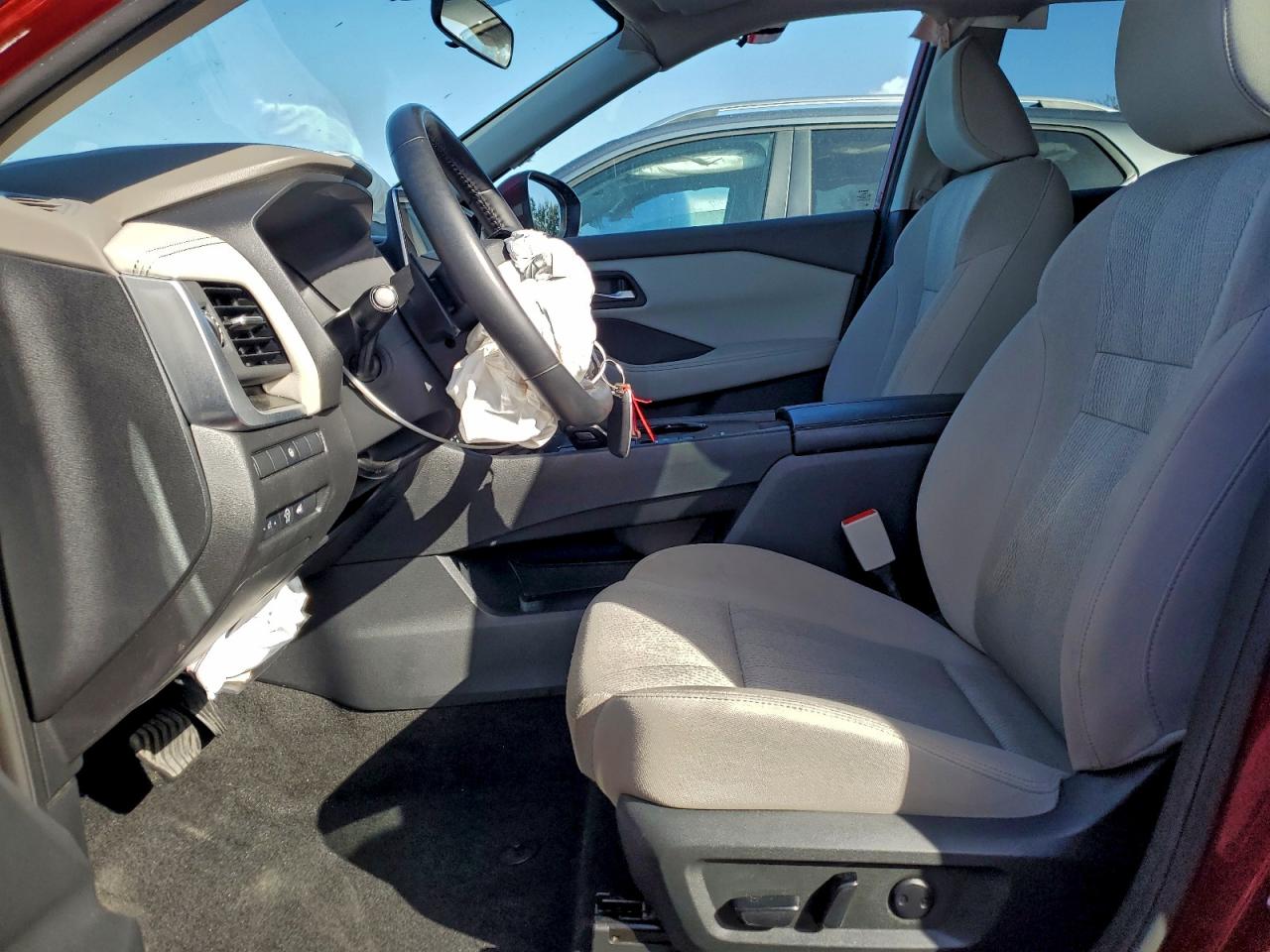 2025 NISSAN ROGUE SV photo 7