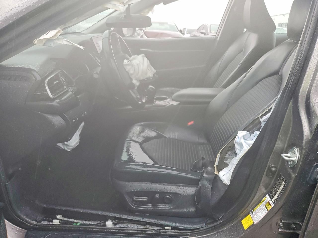 2022 TOYOTA CAMRY SE photo 7