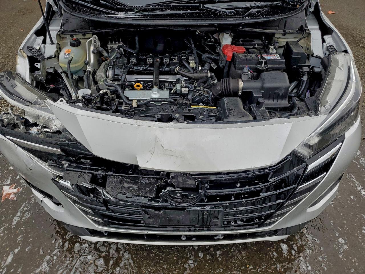 2025 NISSAN VERSA SV photo 11