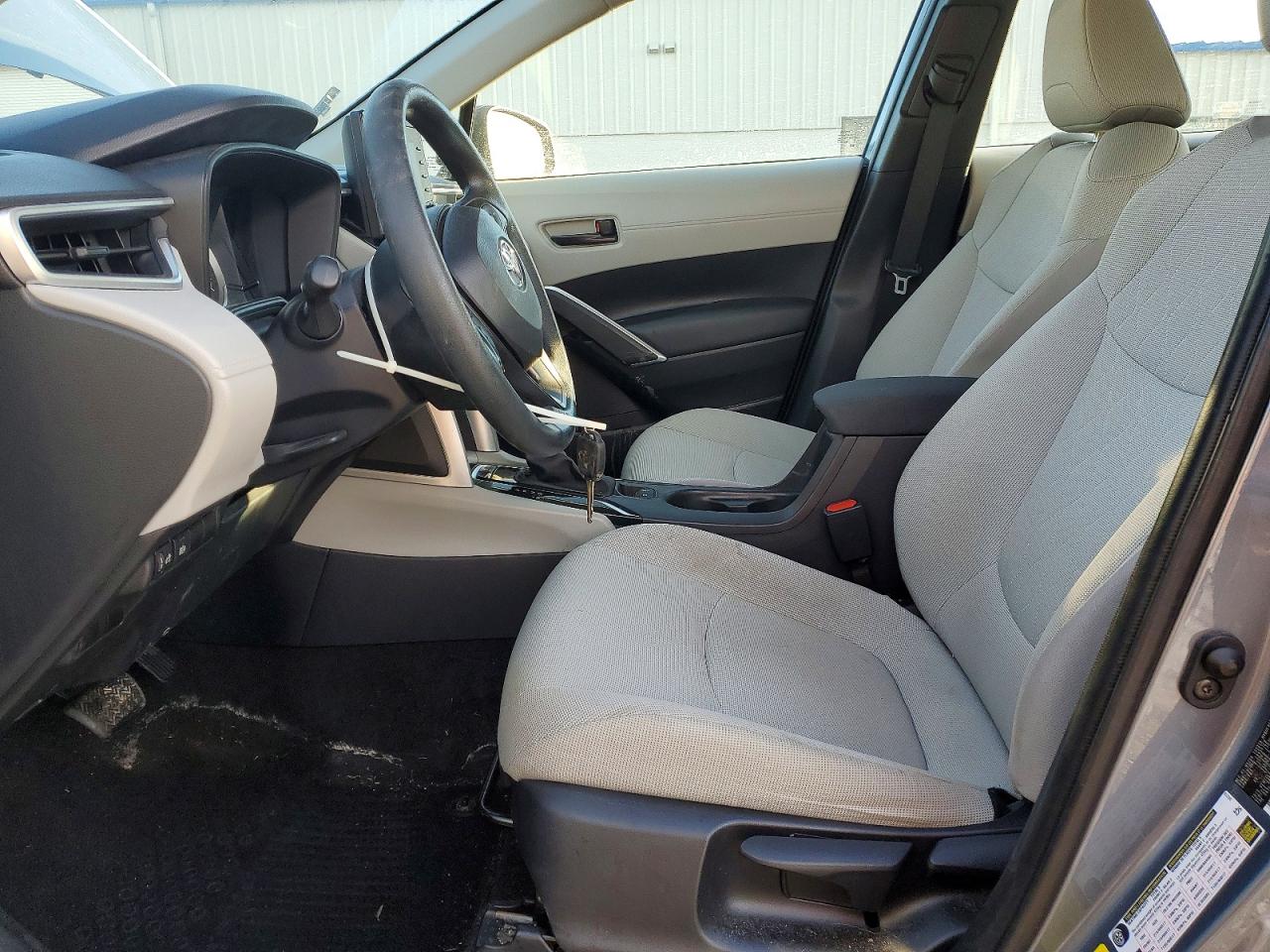 2022 TOYOTA COROLLA CROSS L photo 13