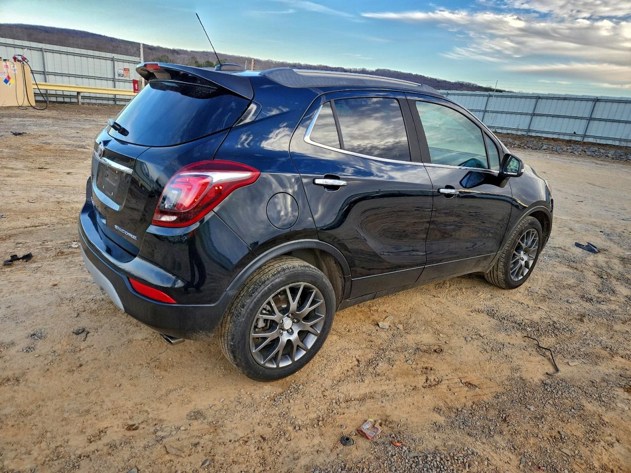 2018 BUICK ENCORE SPORT TOURING photo 5