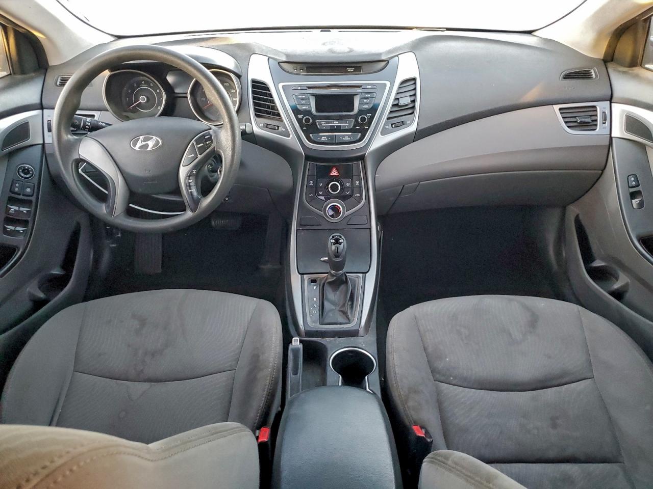 2015 HYUNDAI ELANTRA SE photo 8