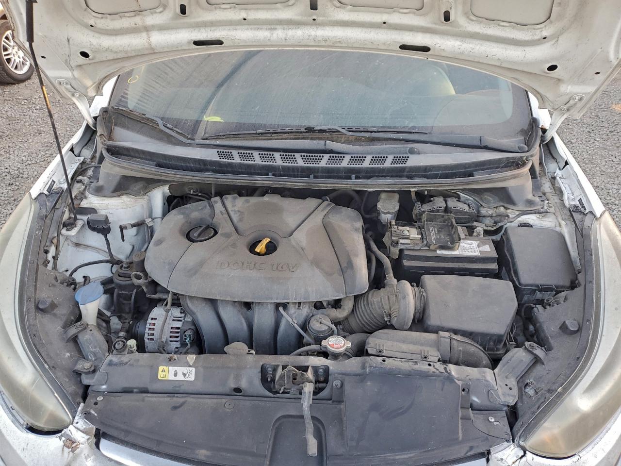 2015 HYUNDAI ELANTRA SE photo 11