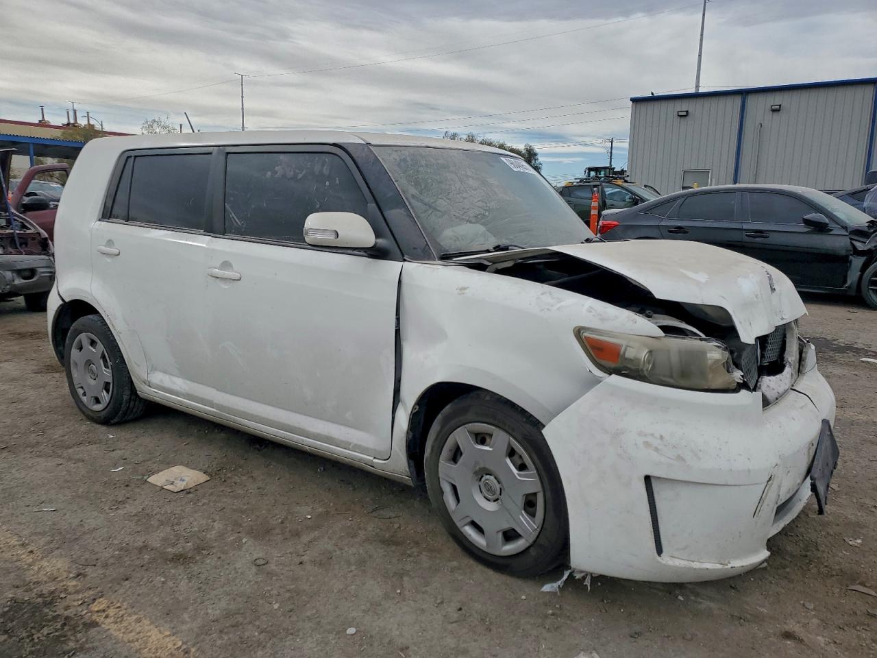 2008 TOYOTA SCION XB photo 4