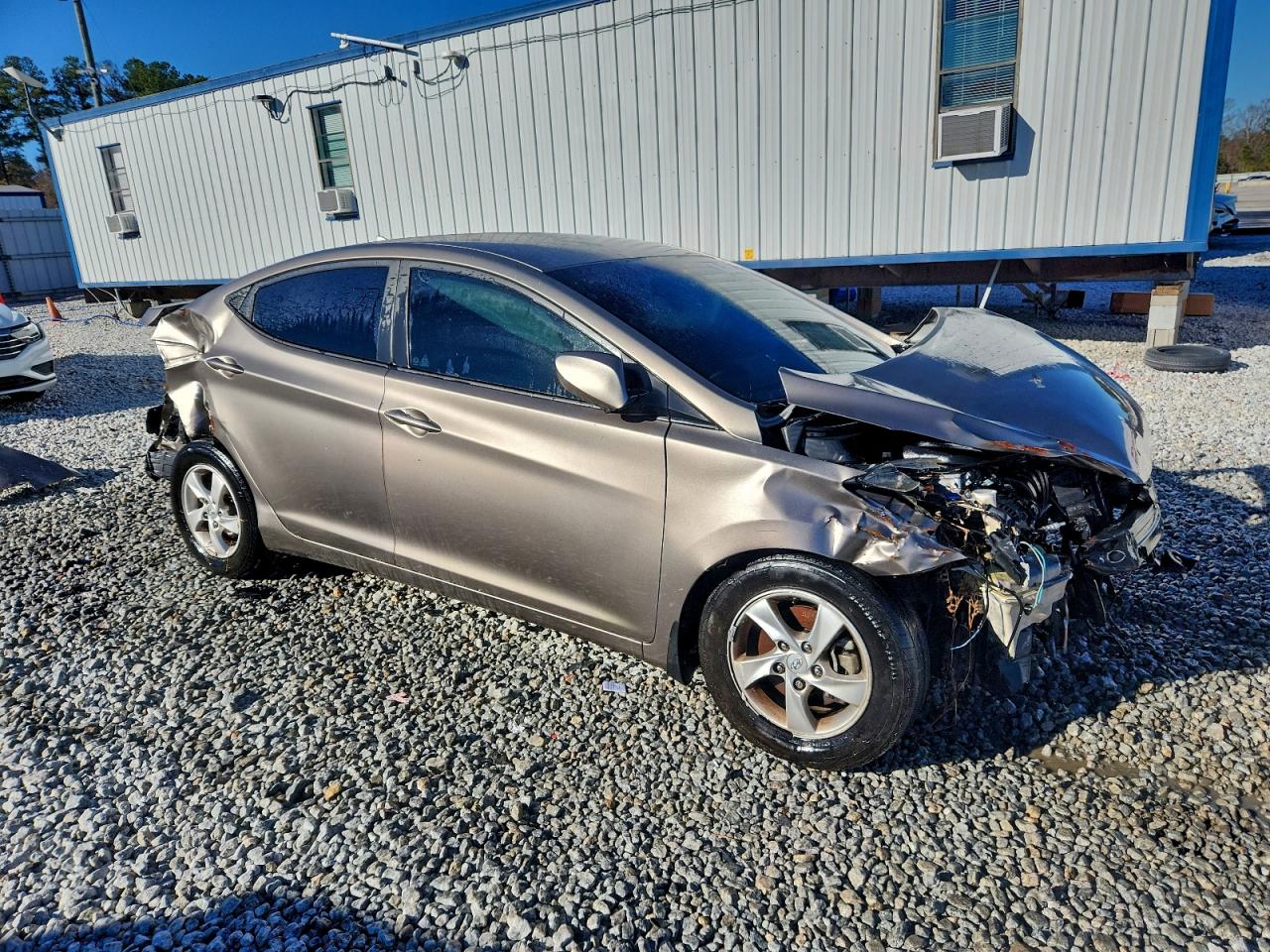 2015 HYUNDAI ELANTRA SE photo 4