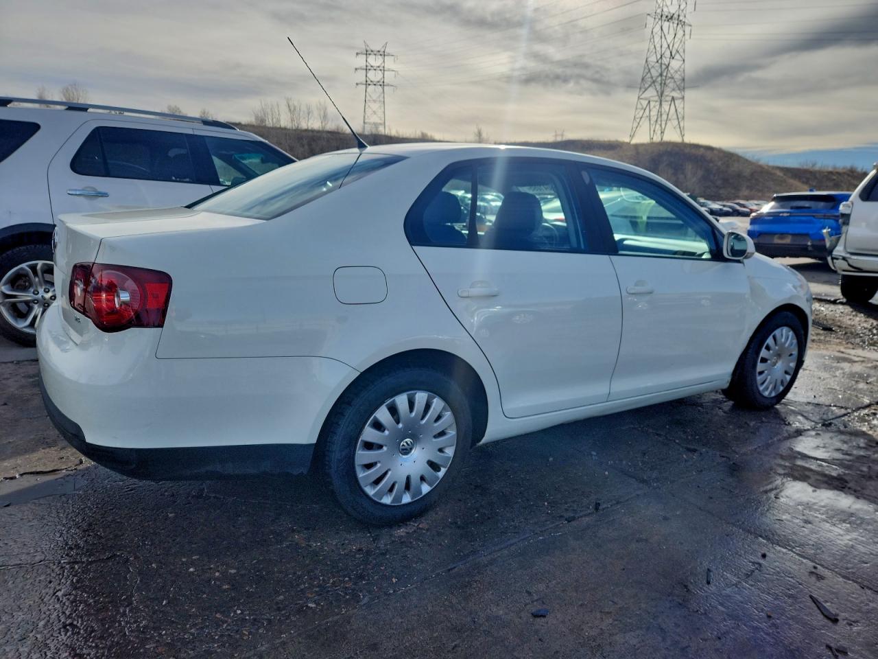 2008 VOLKSWAGEN JETTA S photo 3