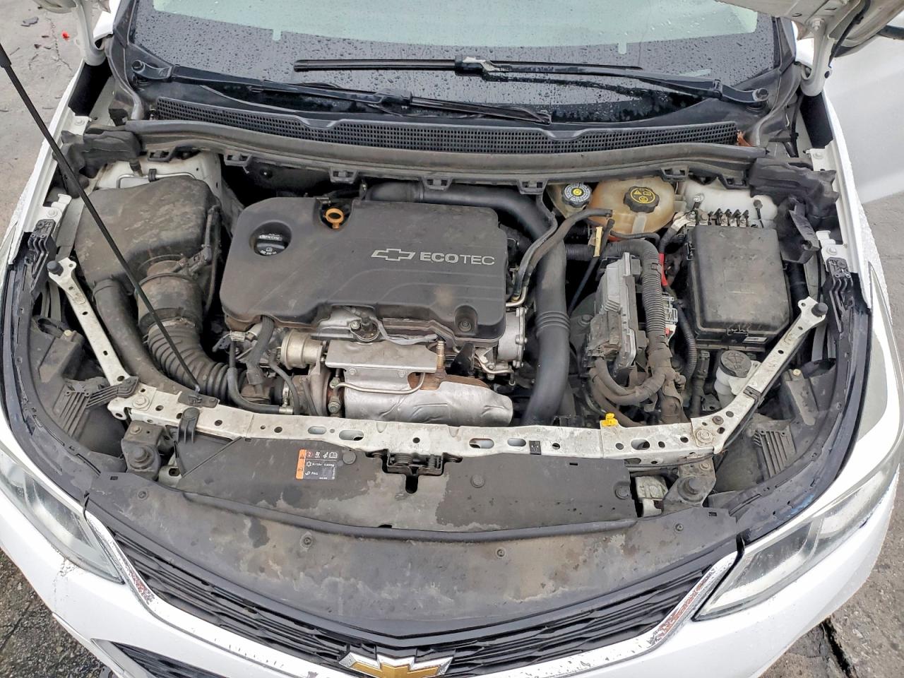 2017 CHEVROLET CRUZE LS photo 11