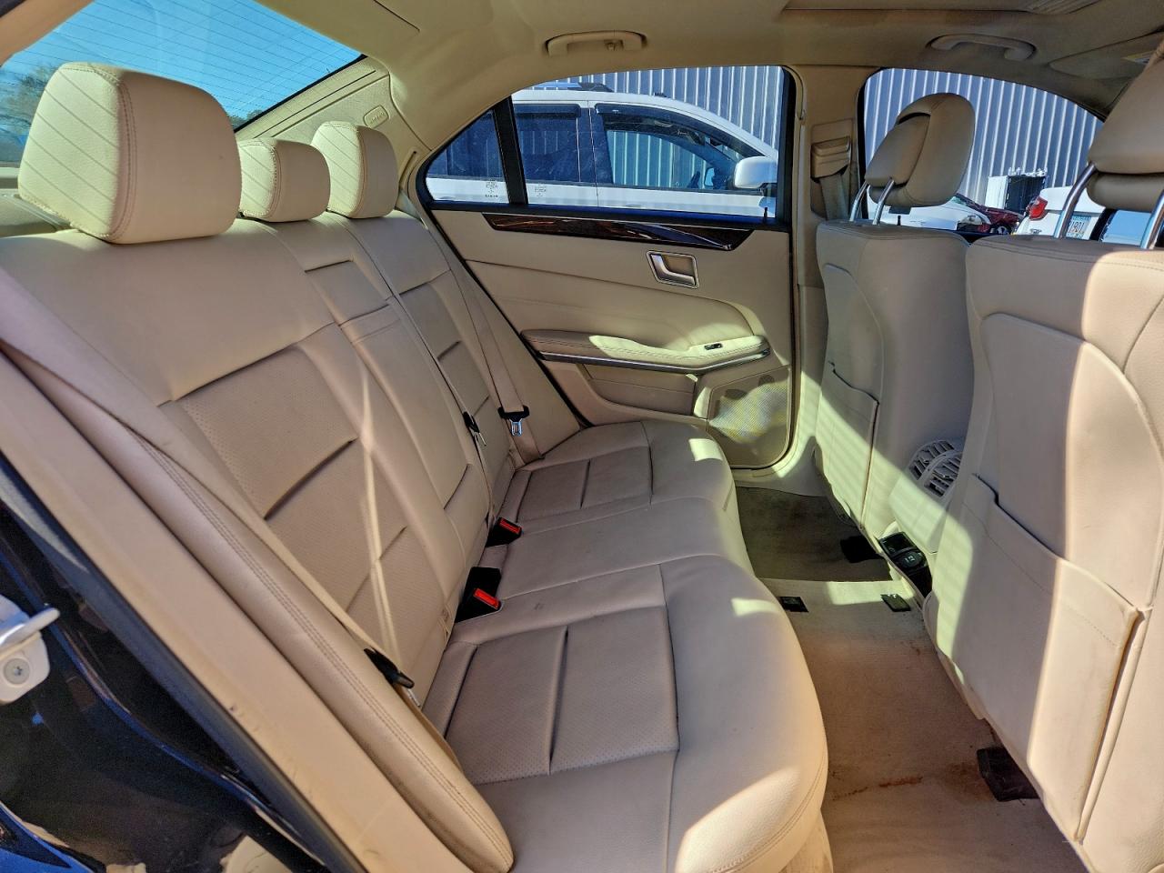 2014 MERCEDES-BENZ E 350 photo 28