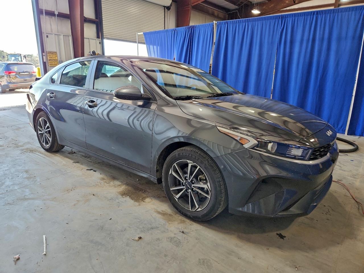 2024 KIA FORTE LXS photo 4