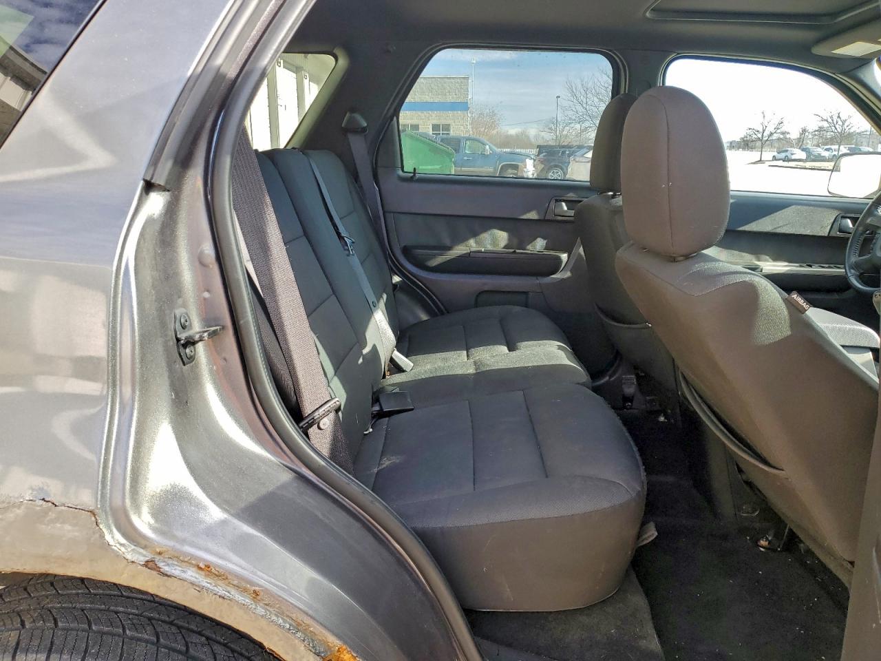 2011 FORD ESCAPE XLT photo 11