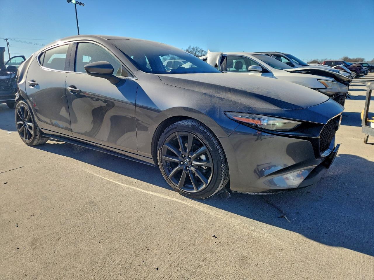 2019 MAZDA 3 PREMIUM photo 4