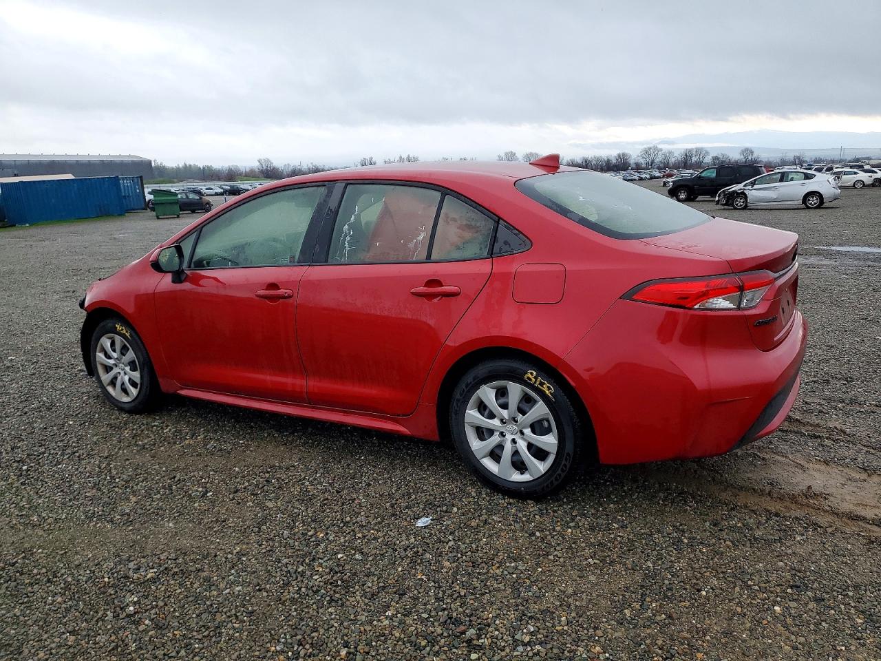 2021 TOYOTA COROLLA LE photo 2