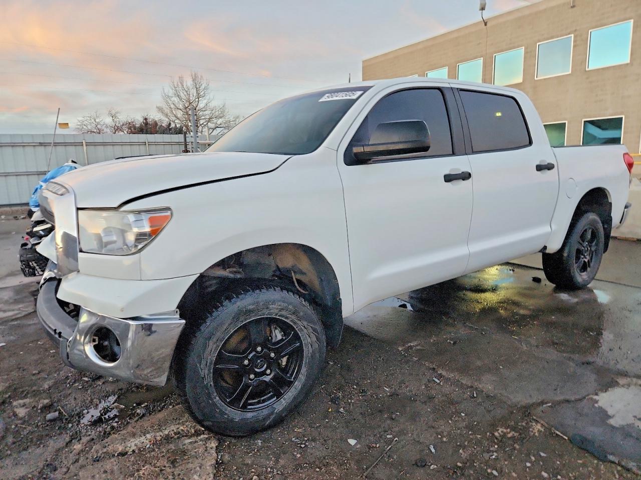 2008 TOYOTA TUNDRA